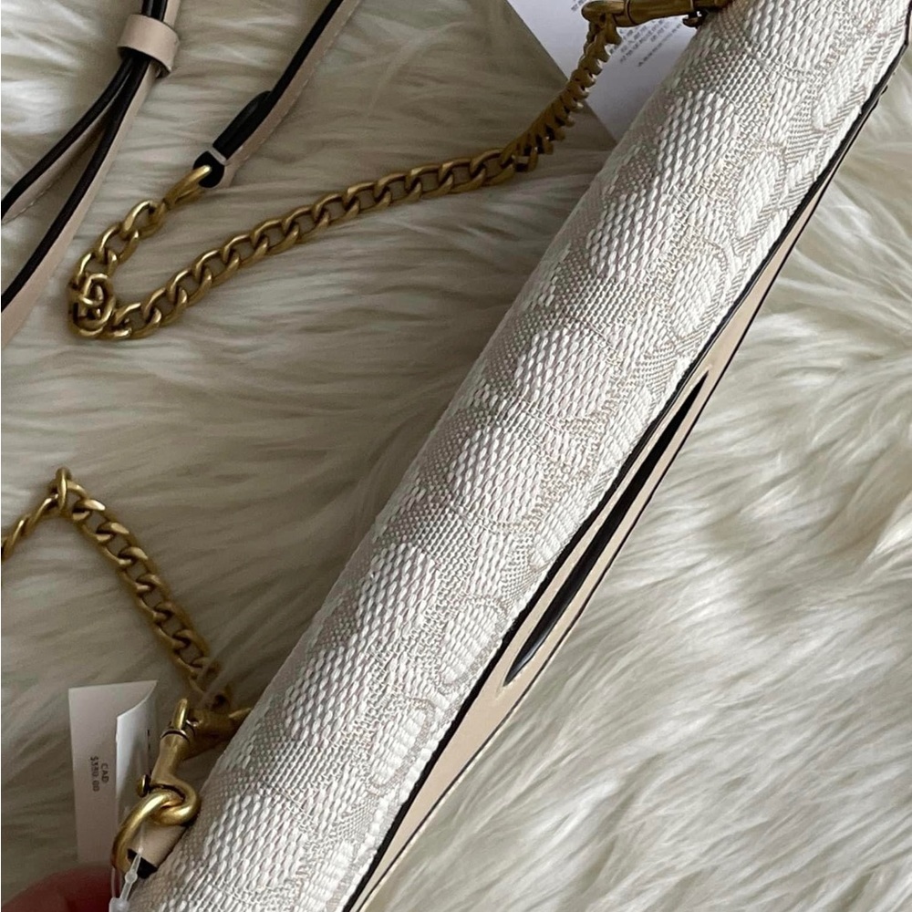 CA358 - Coach Foldover Cut Out Clutch Crossbody in Signature Jacquard - Picture 9 of 15